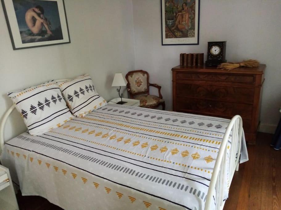 Gite Sous L' Orme Asquins Zewnętrze zdjęcie